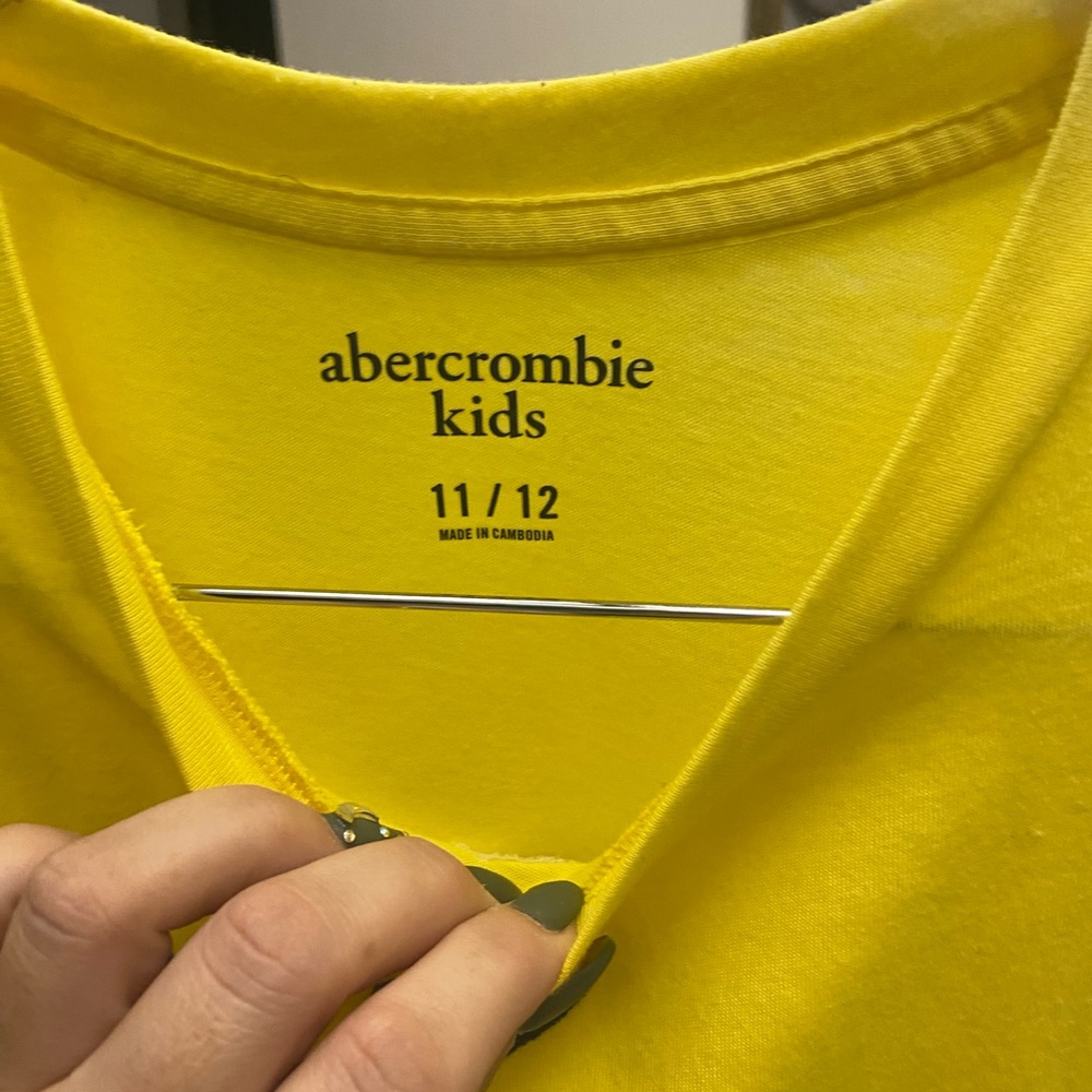 Kids Abercrombie tee